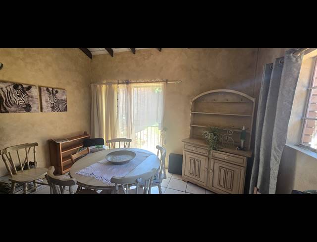 3 BEDROOM FREESTANDING FOR SALE IN CAPRICORN